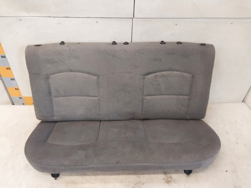 Сиденье салонное