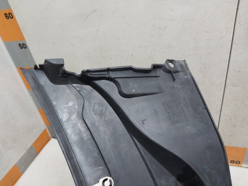 Планка под лобовое стекло