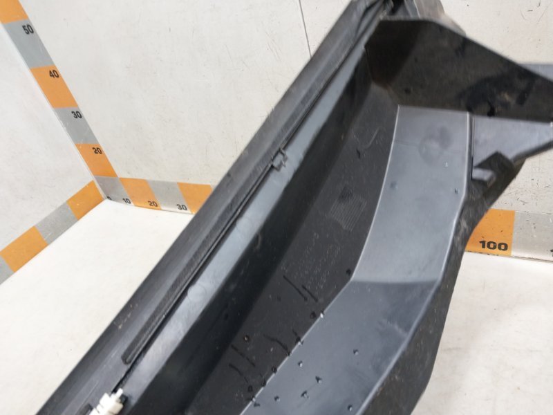 Решетка стеклоочистителей (Жабо)