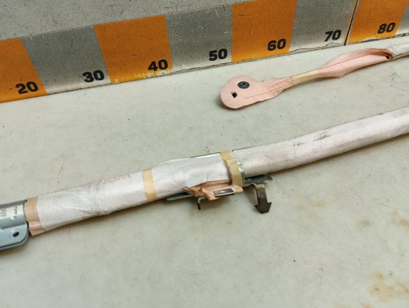 Подушка безопасности боковая (шторка)