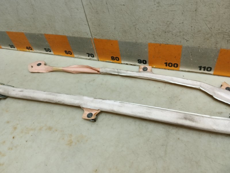 Подушка безопасности боковая (шторка)