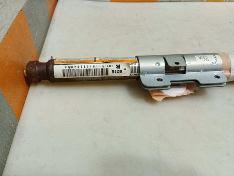 Подушка безопасности боковая (шторка)