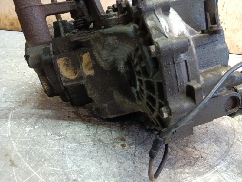 МКПП (механическая коробка переключения передач)