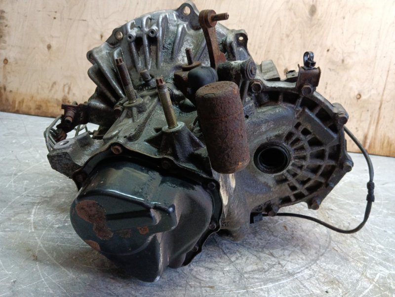 МКПП (механическая коробка переключения передач)