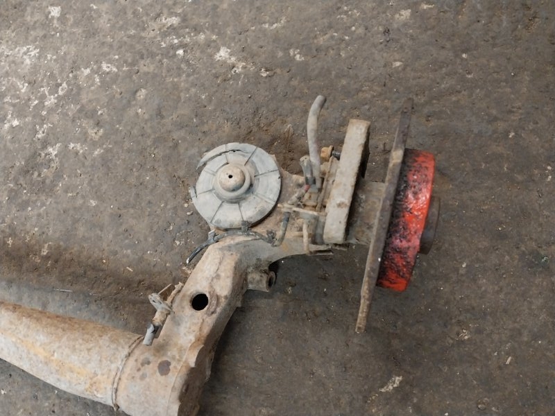 Балка задняя