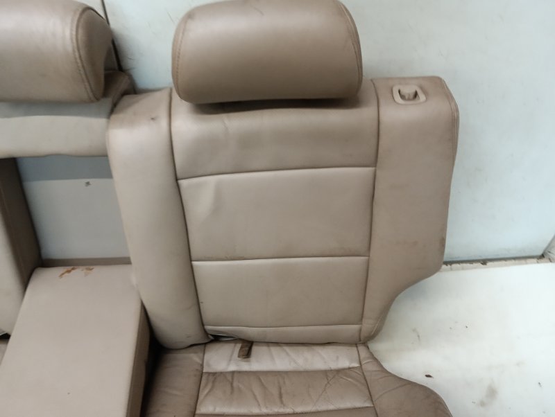 Сиденье салонное