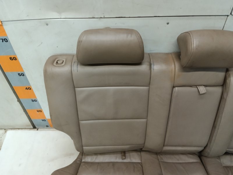 Сиденье салонное