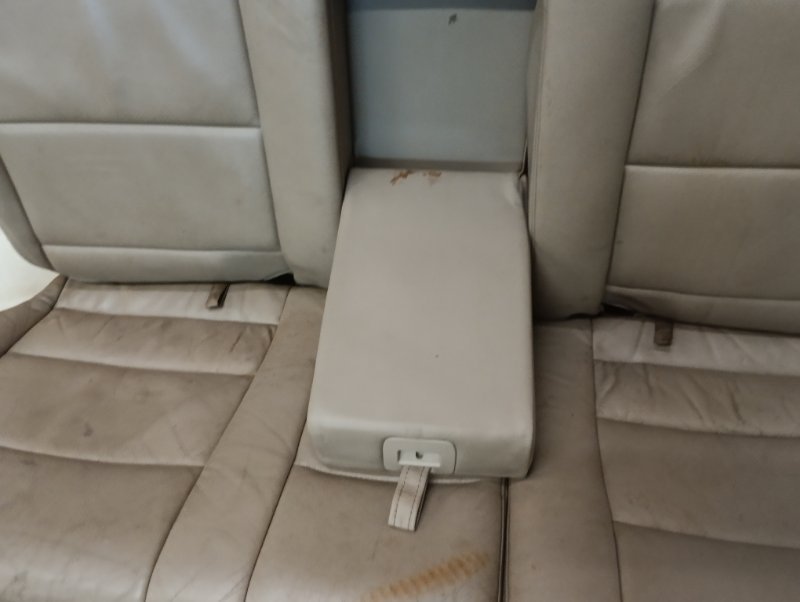 Сиденье салонное