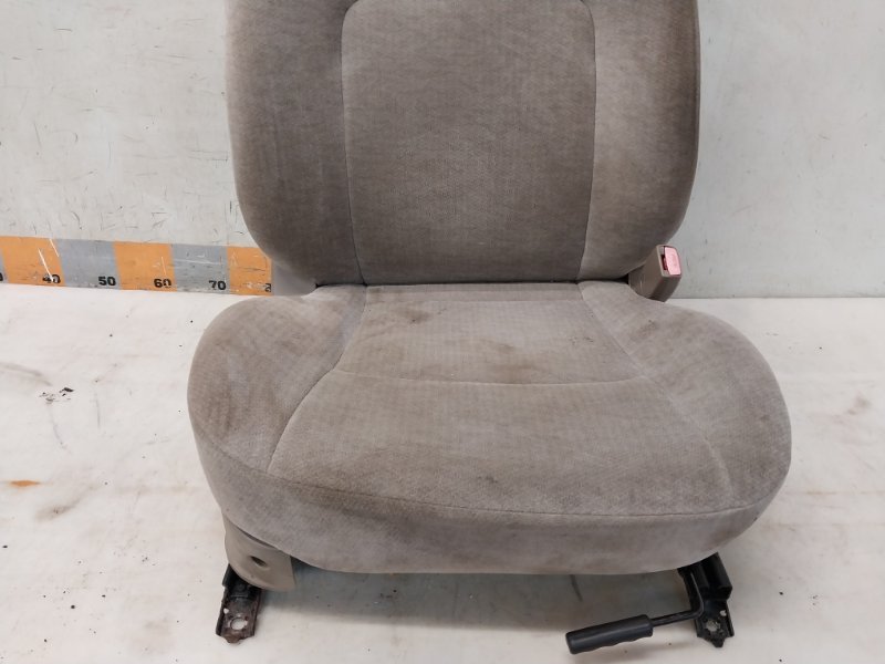 Сиденье переднее правое