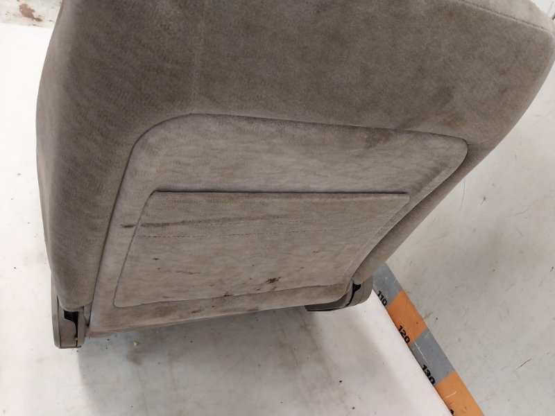 Сиденье переднее правое