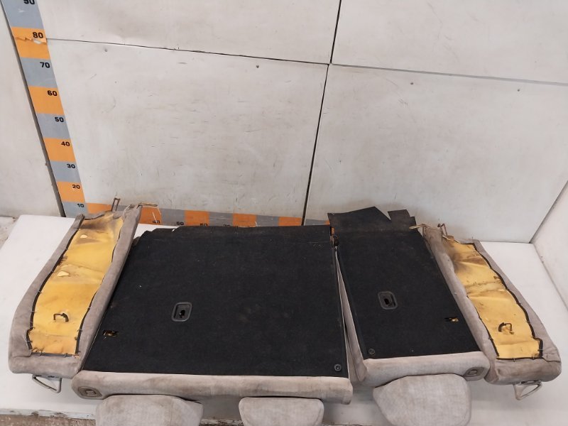 Сиденье салонное