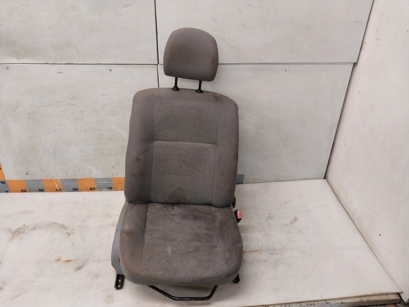 Сиденье переднее правое