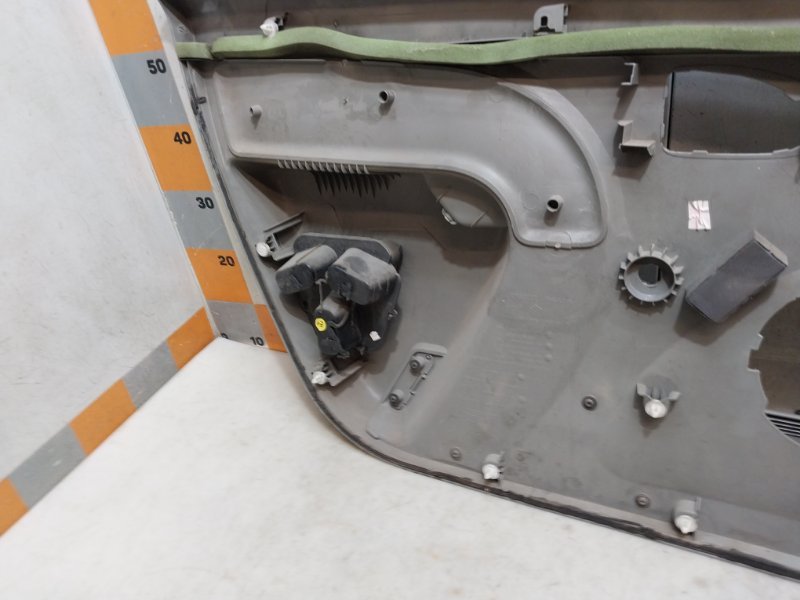 Обшивка двери