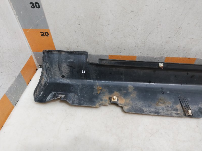 Накладка порога (внутренняя)