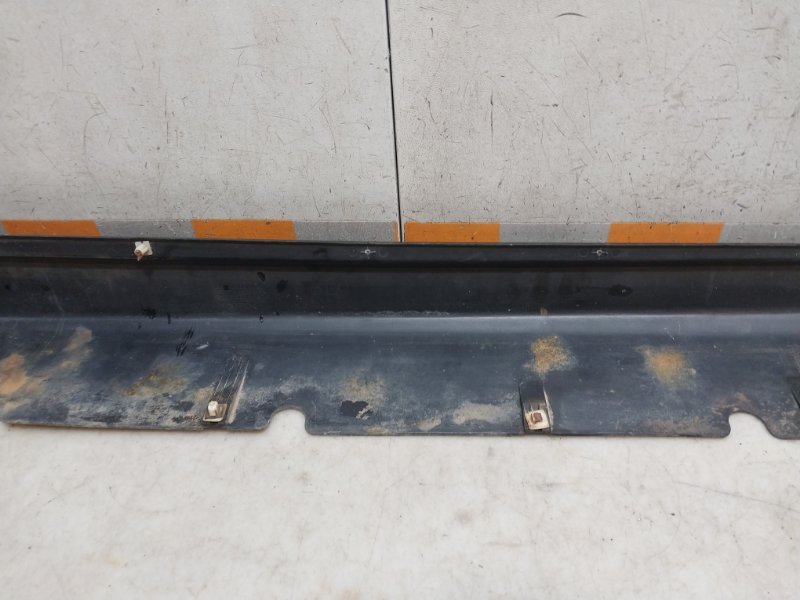 Накладка порога (внутренняя)