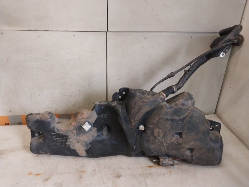 Бак топливный