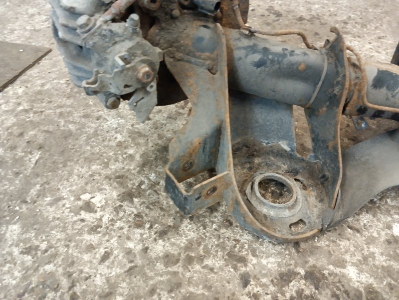 Балка задняя