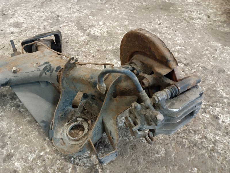 Балка задняя