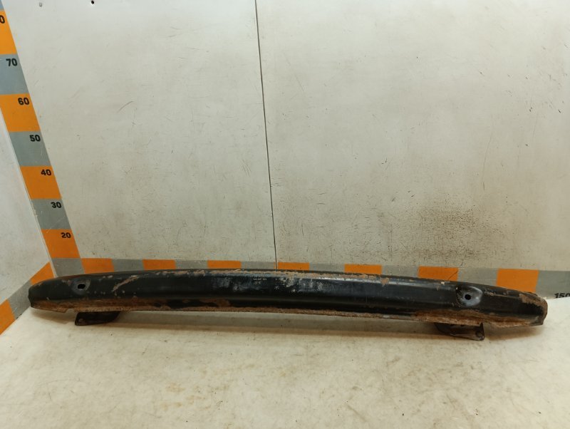 Усилитель заднего бампера