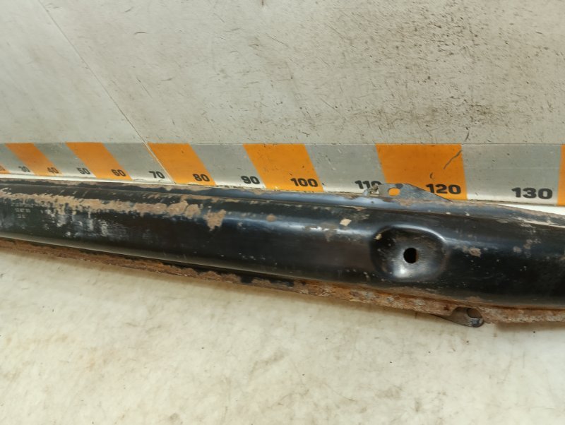 Усилитель заднего бампера