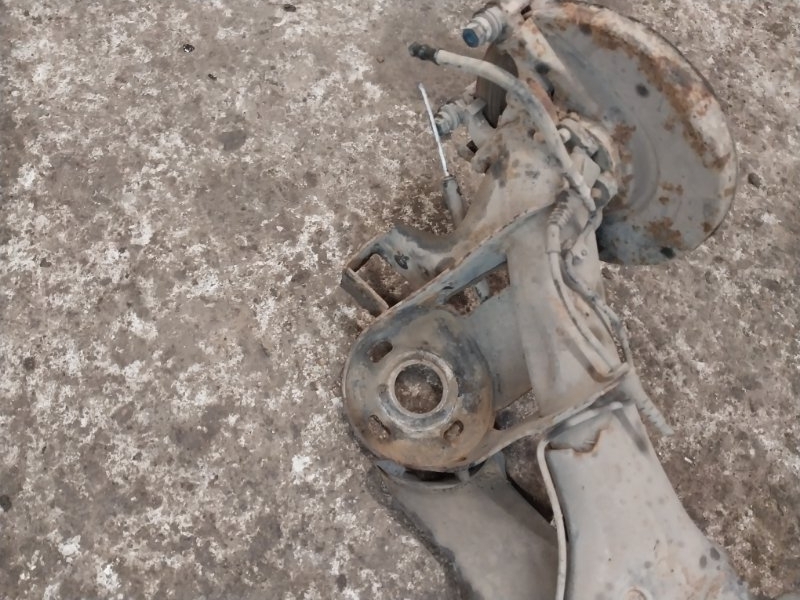 Балка задняя