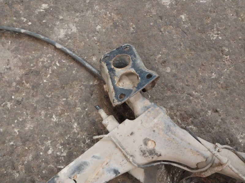 Балка задняя