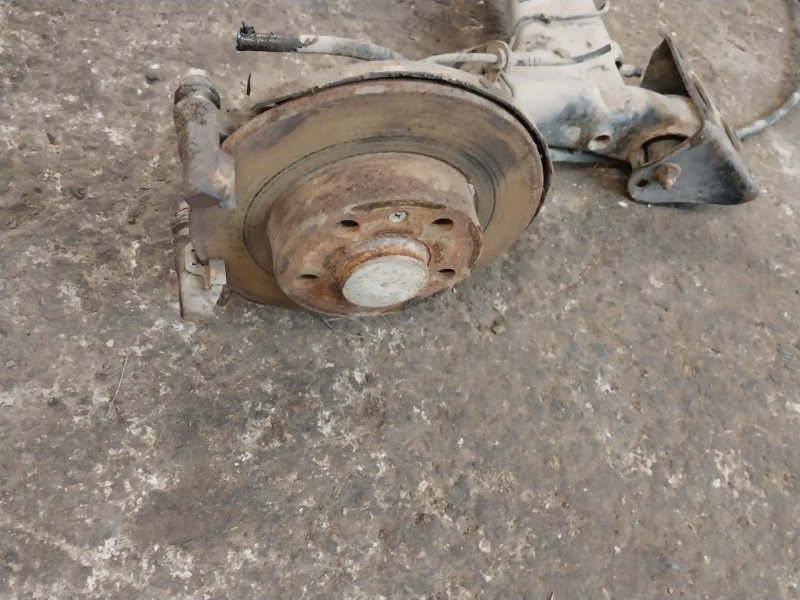 Балка задняя