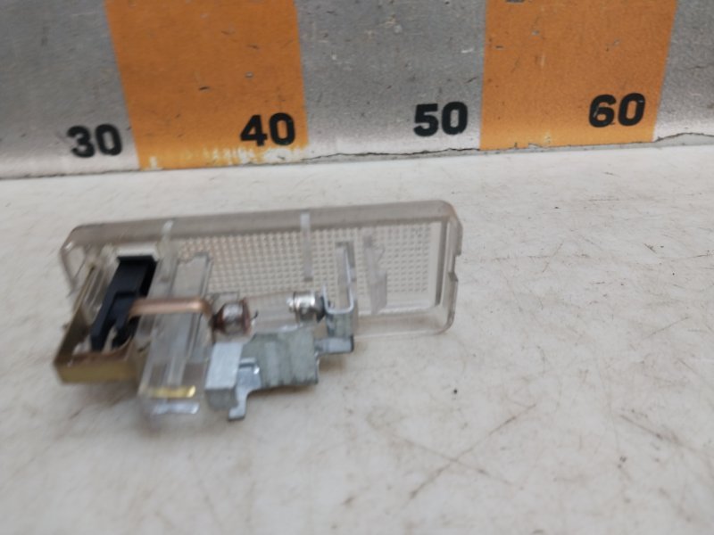 Плафон салонный