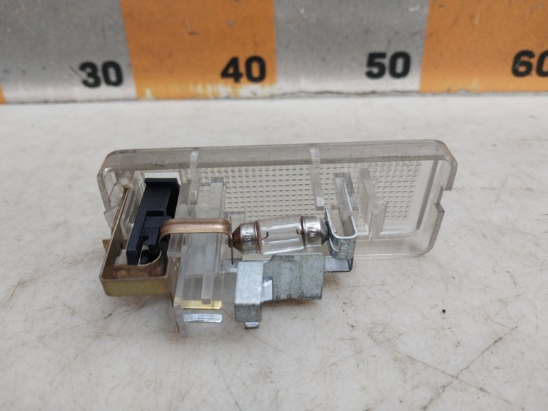 Плафон салонный