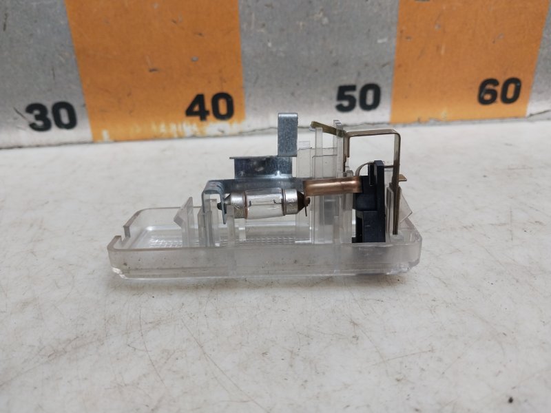 Плафон салонный