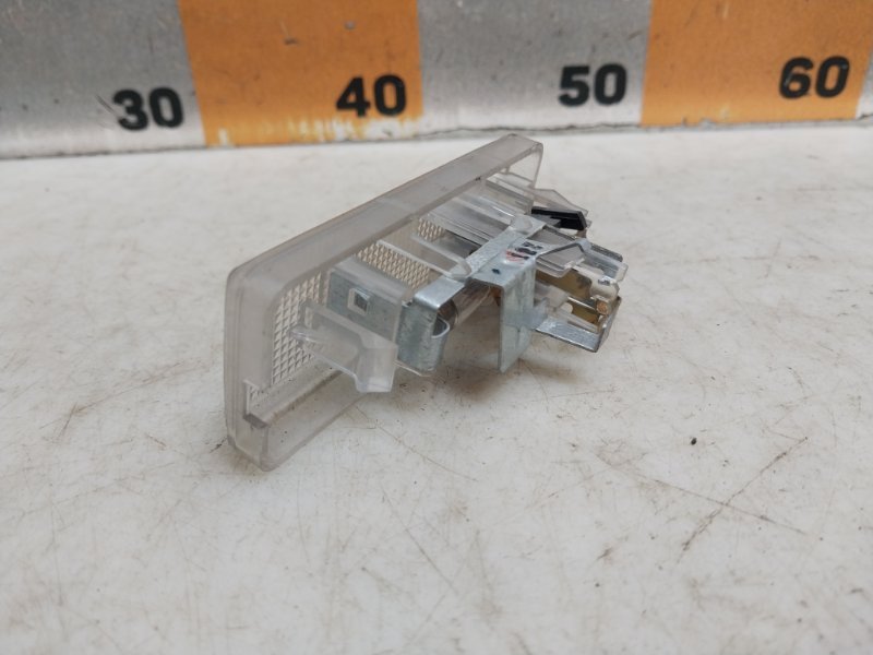 Плафон салонный