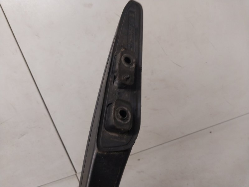 Рейлинг (релинг) левый (планка на крышу)