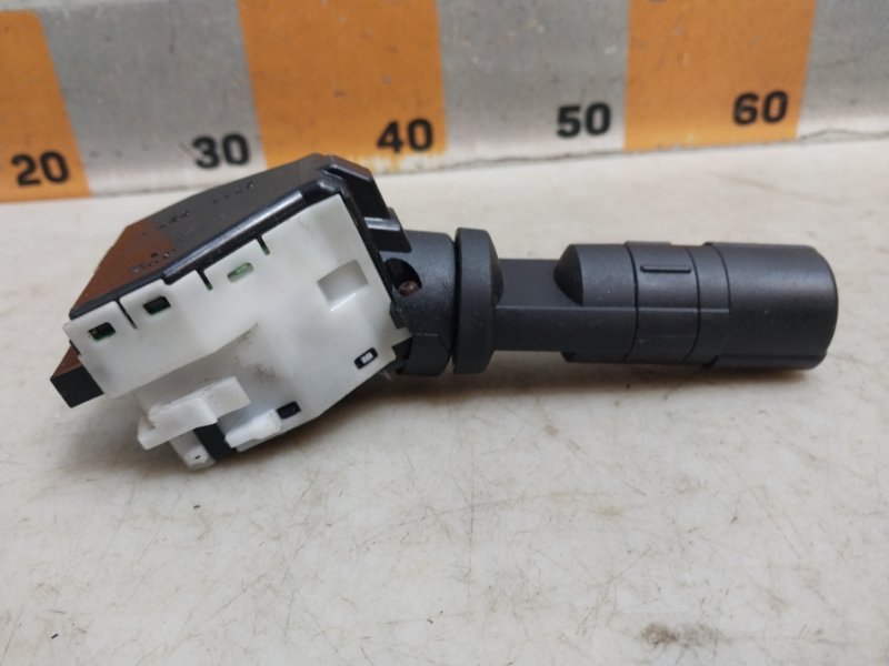 Переключатель поворотов подрулевой