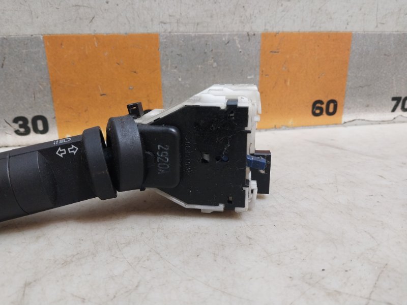 Переключатель поворотов подрулевой