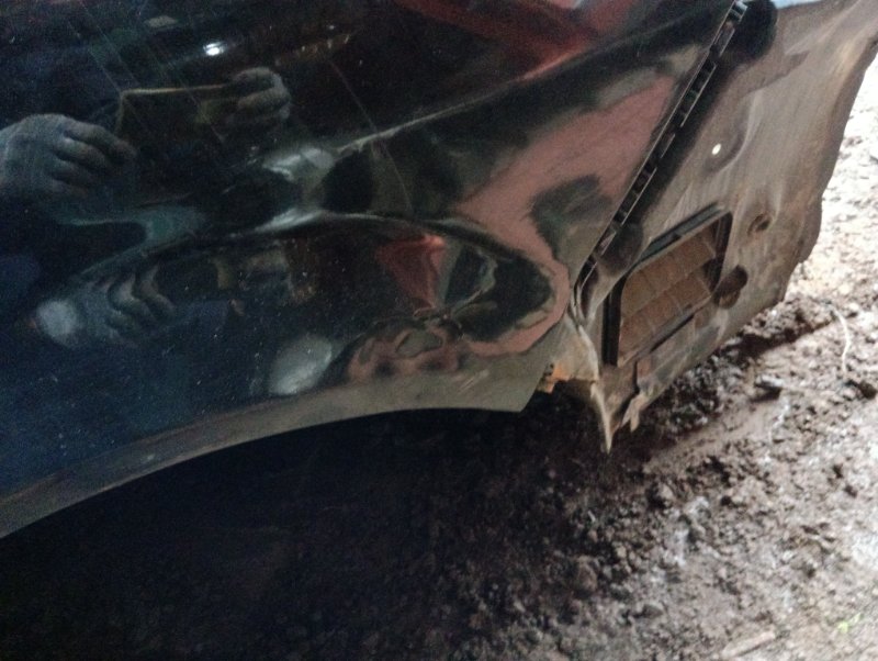 Кузовной элемент