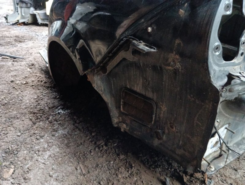 Крыло заднее левое