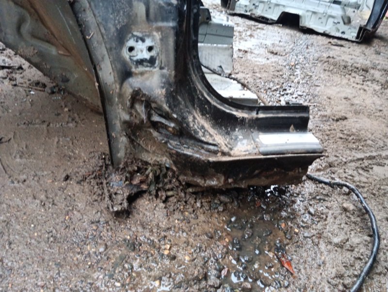 Лонжерон передний левый