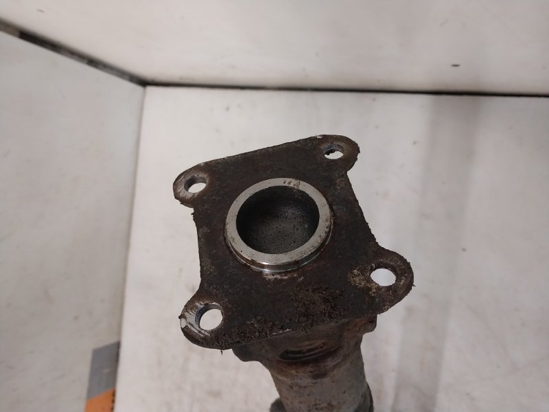 Вал карданный