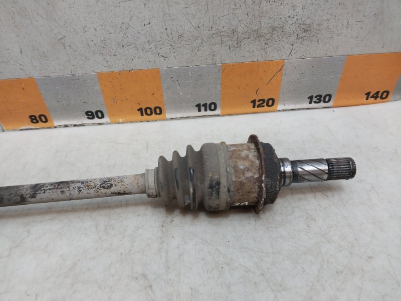 Полуось задняя правая