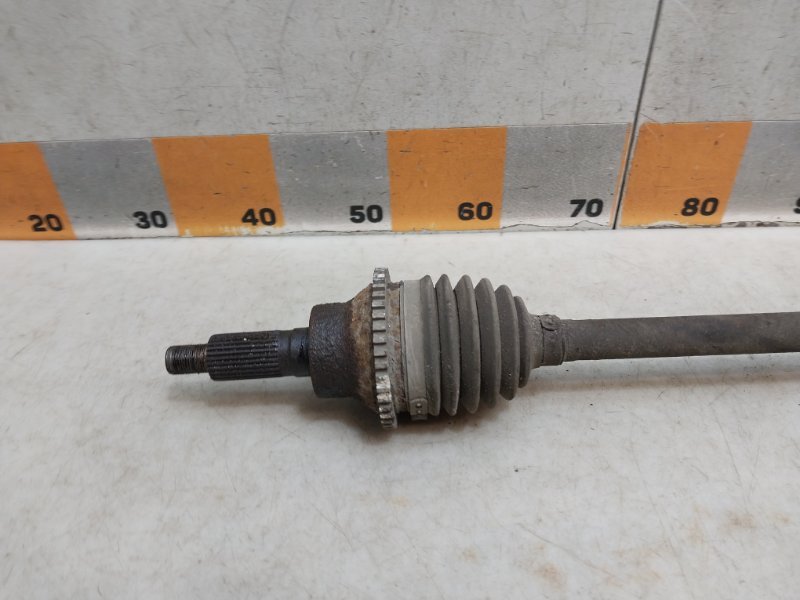 Полуось задняя правая