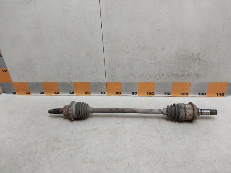 Полуось задняя левая
