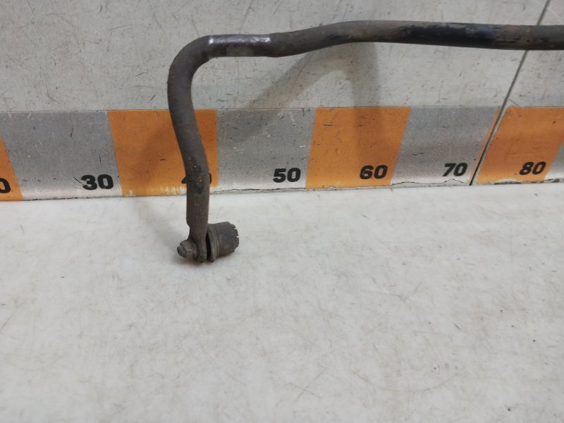 Стабилизатор задний