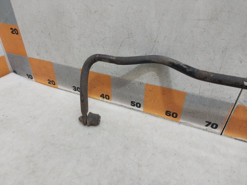 Стабилизатор задний