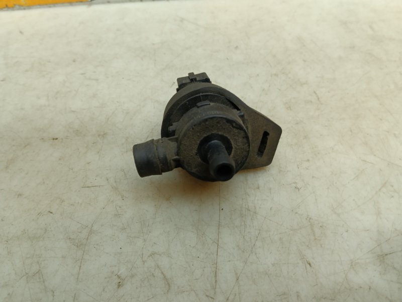 Клапан вентиляции топливного бака