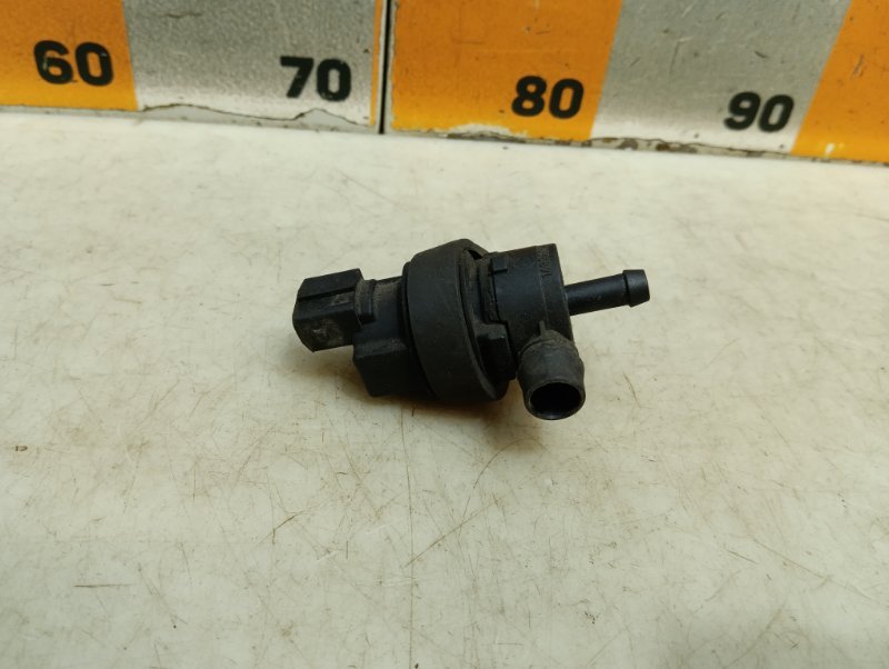 Клапан вентиляции топливного бака для X3 E83 2004-2010