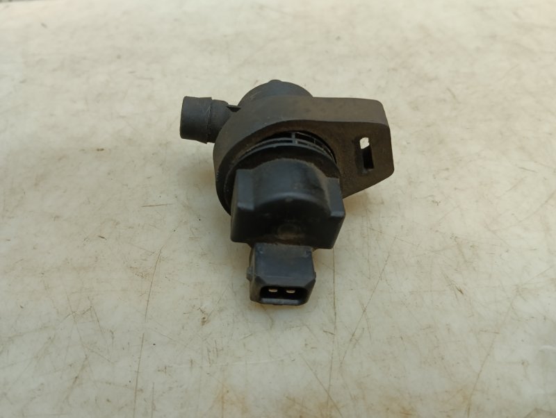 Клапан вентиляции топливного бака