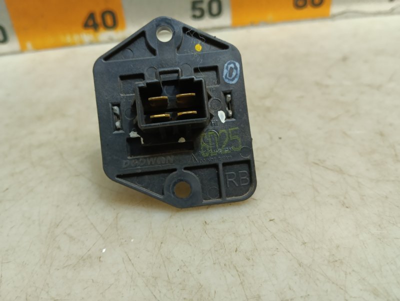 Резистор отопителя