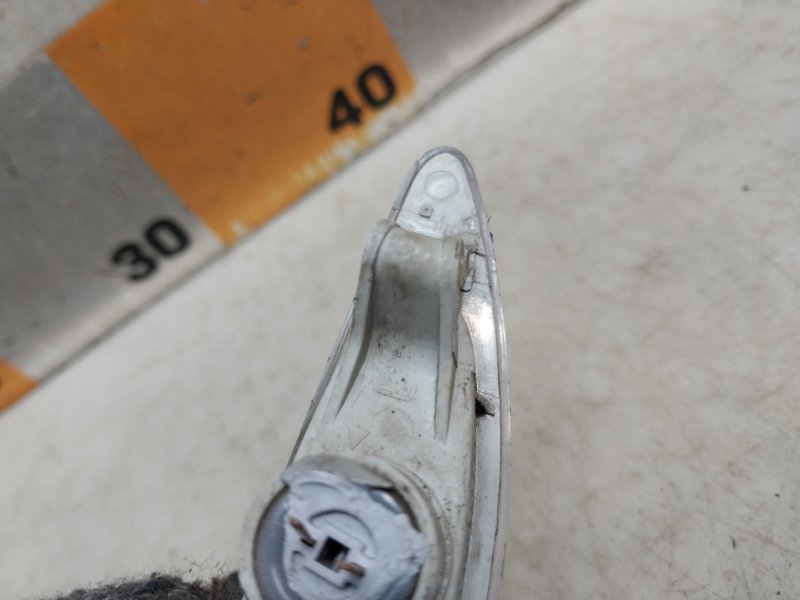 Повторитель на крыло левый