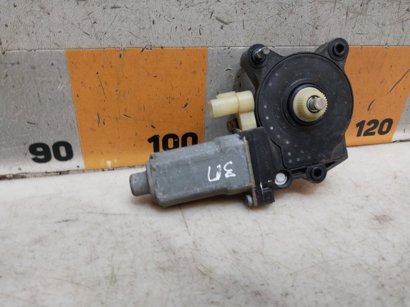 Моторчик стеклоподъемника