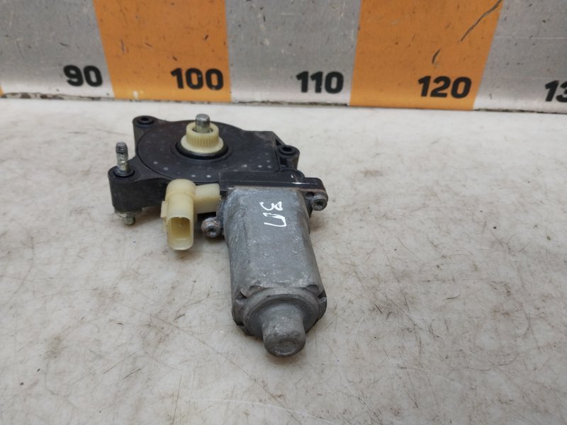 Моторчик стеклоподъемника